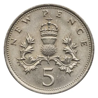 A crowned thistle with spiky leaves, NEW PENCE curving above and the numeral 5 below, inside a beaded border